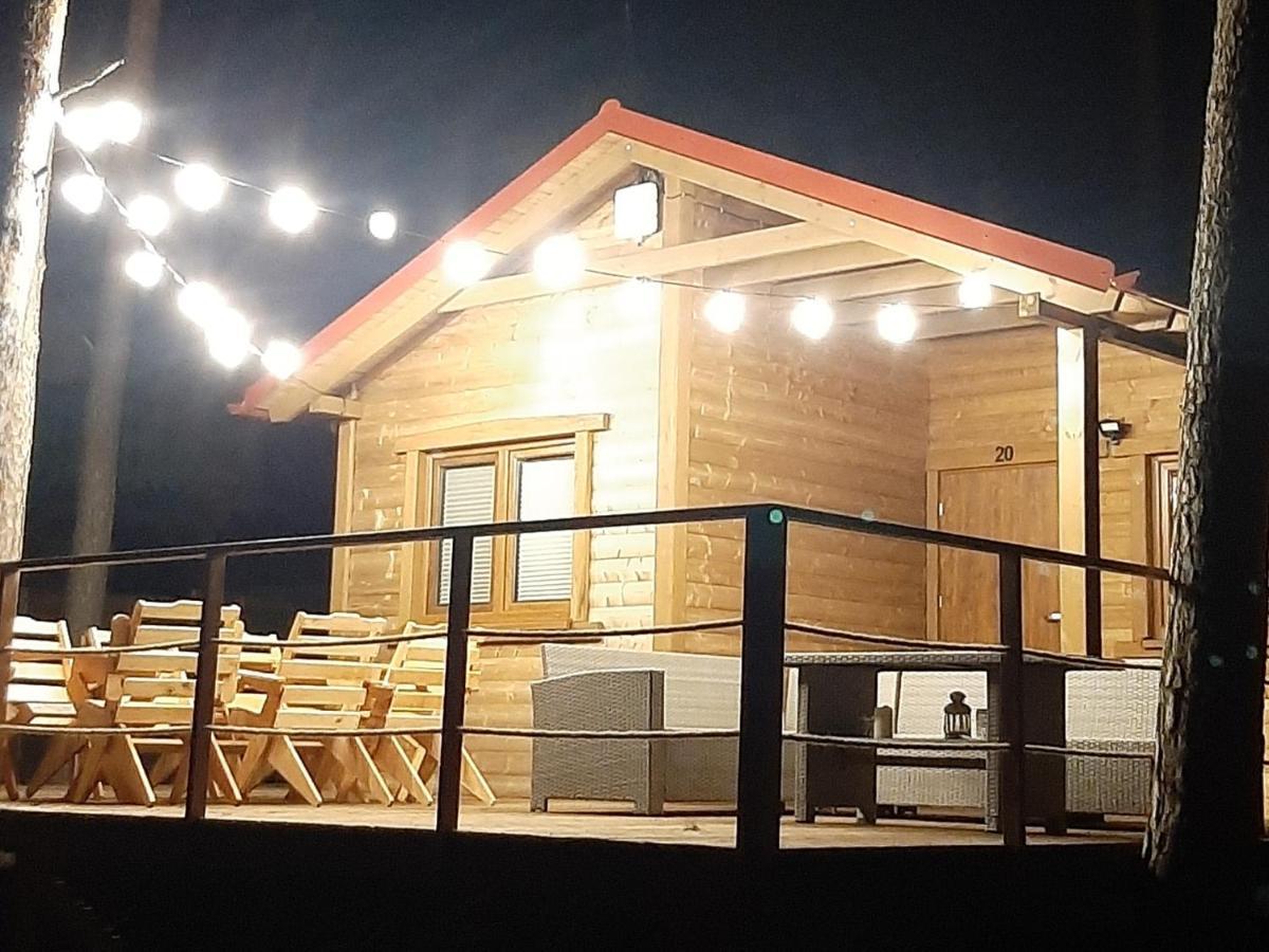 Domek Borsk Nad Samym Jeziorem Exterior foto